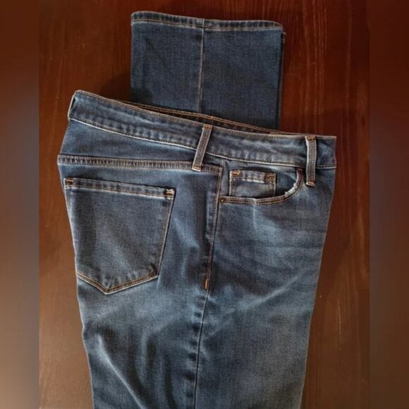 Old Navy Midrise Kicker boot cut jeans size 10 tall - Picture 4 of 5